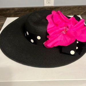 Derby hat